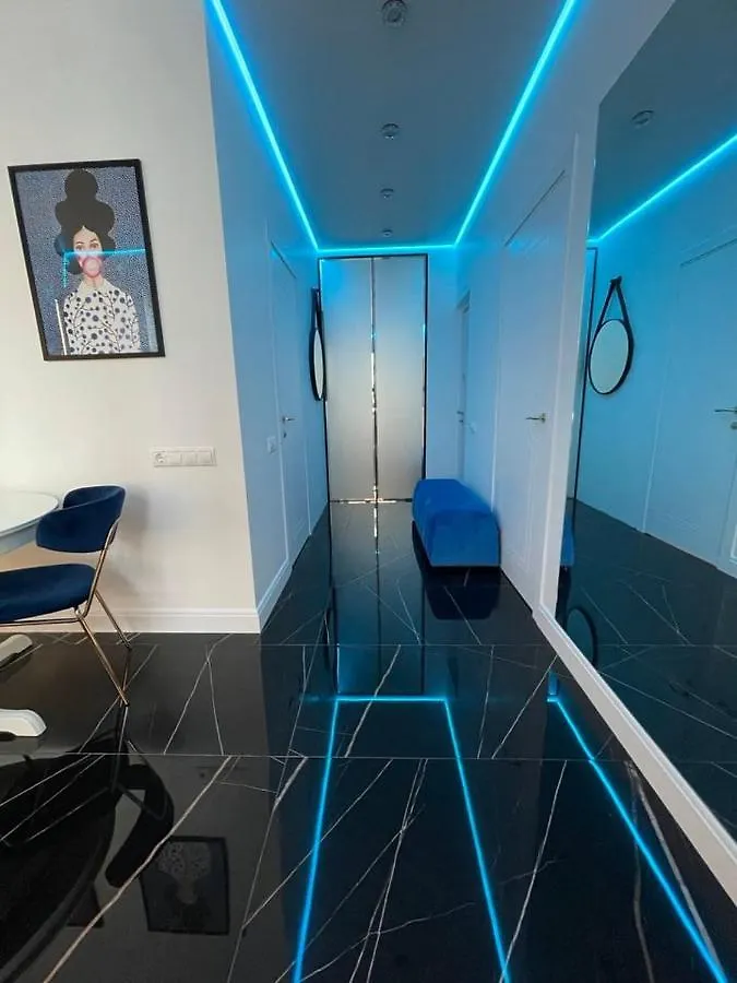 1 Room 65M2 Center Of Obolon Near River Side. كييف 0*,  أوكرانيا