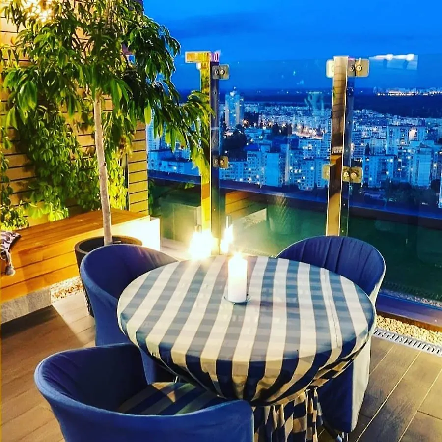 1 Room 65M2 Center Of Obolon Near River Side. كييف
